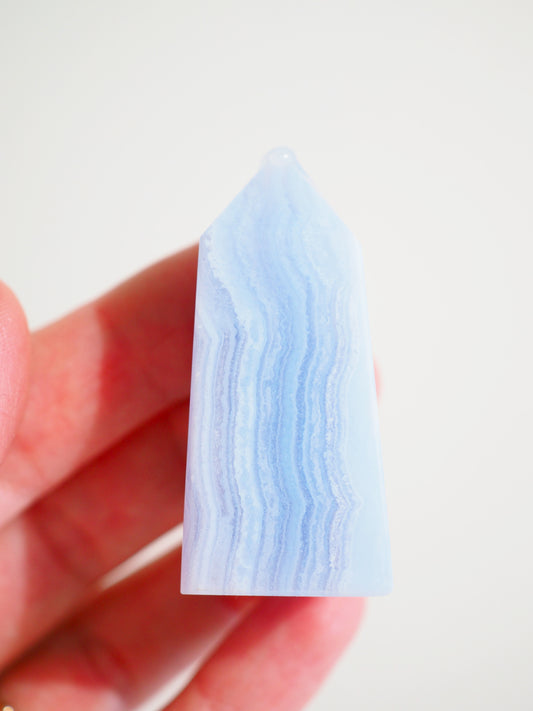 Blauer Spitzen Achat Spitze  . Blue Lace Agate Point [2]- aus Namibia HIGH QUALITY