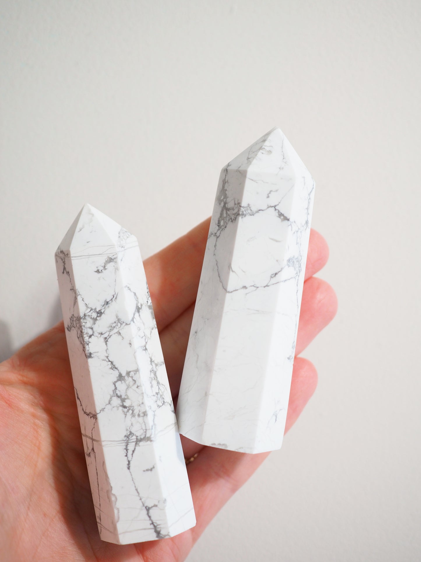 Magnesit Spitze . Magnesite Point ca. 8- 9cm