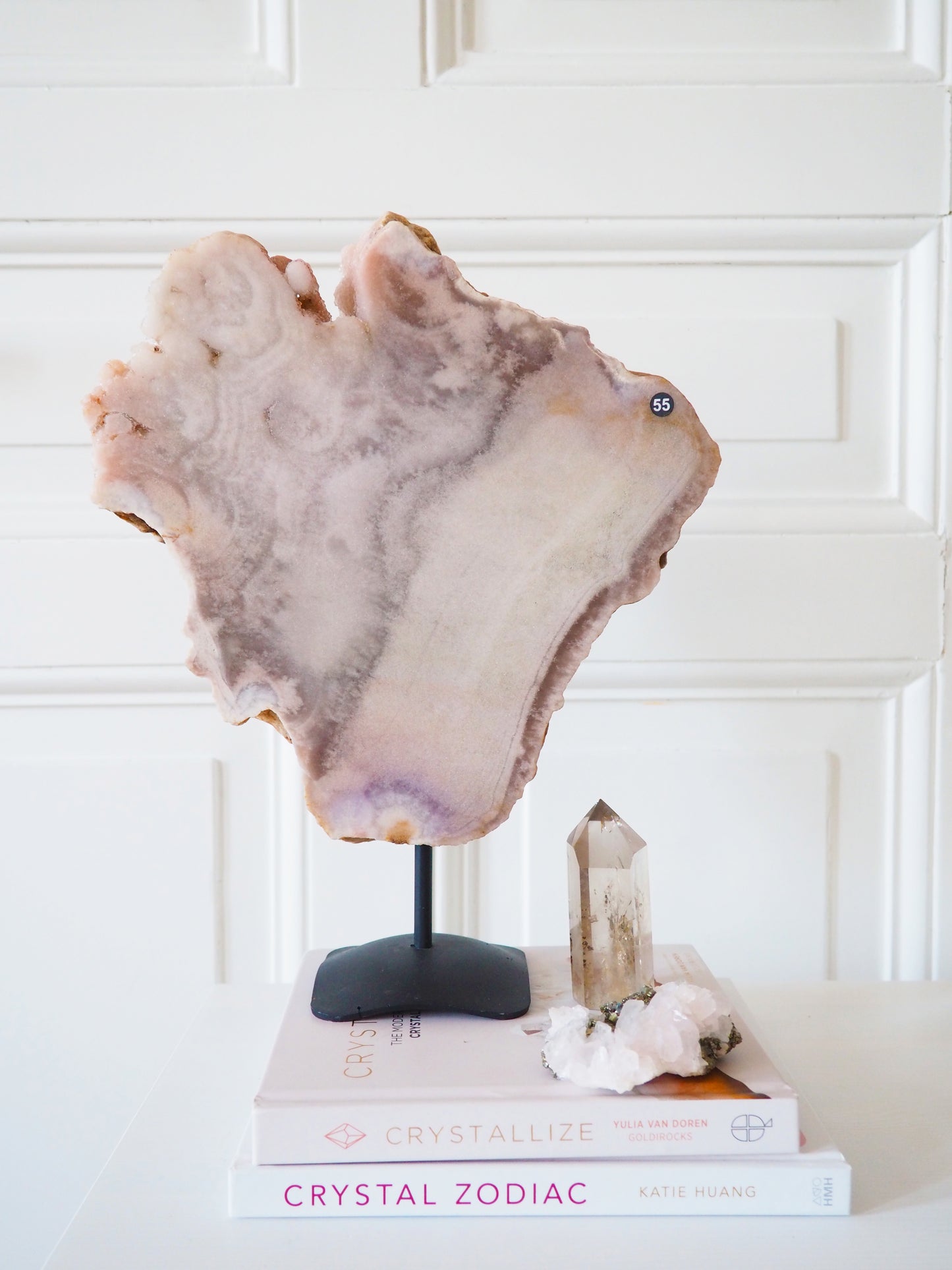 Pink Amethyst auf Ständer . Pink Amethyst on Stand ca. 34 cm  [55] - aus Patagonien