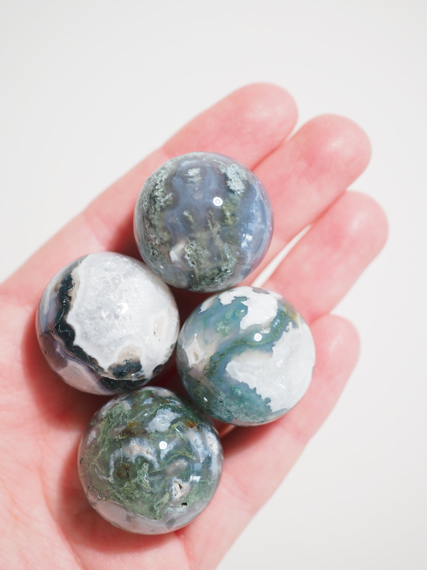 Moosachat Kugel . Moss Agate Sphere  ca. 2.5 cm -High Quality