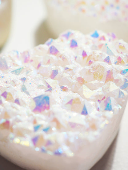 Angel Aura weißes Quarz Bergkristall Herz . Angelaura White Quartz Heart - aus China