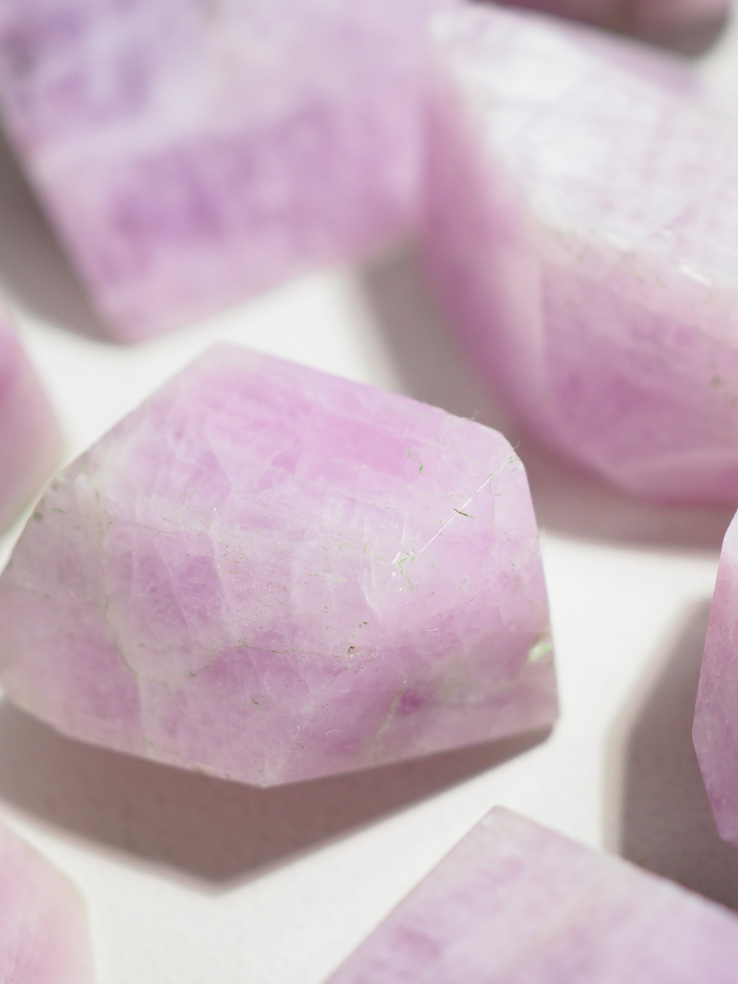 Kunzit Freiform . Kunzite Freeform ca. 4-5 cm
