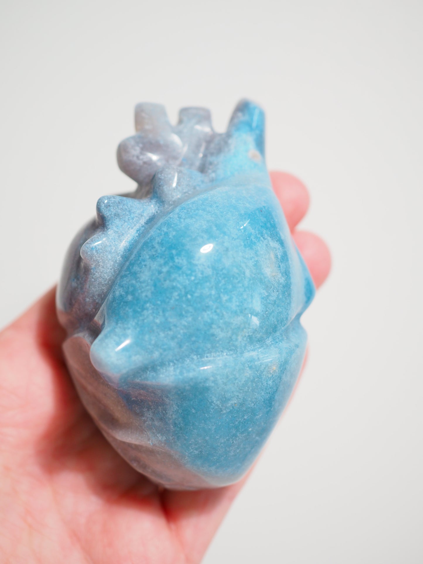 Trolleit Menschliches Herz . Trollite Human Heart  9cm -  Hand Carved