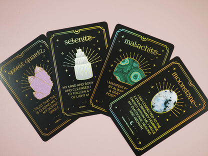 Crystal Affirmations . Golden Aura Edition von Moonstruck Crystals / Karten Deck mit Kristall Affirmationen