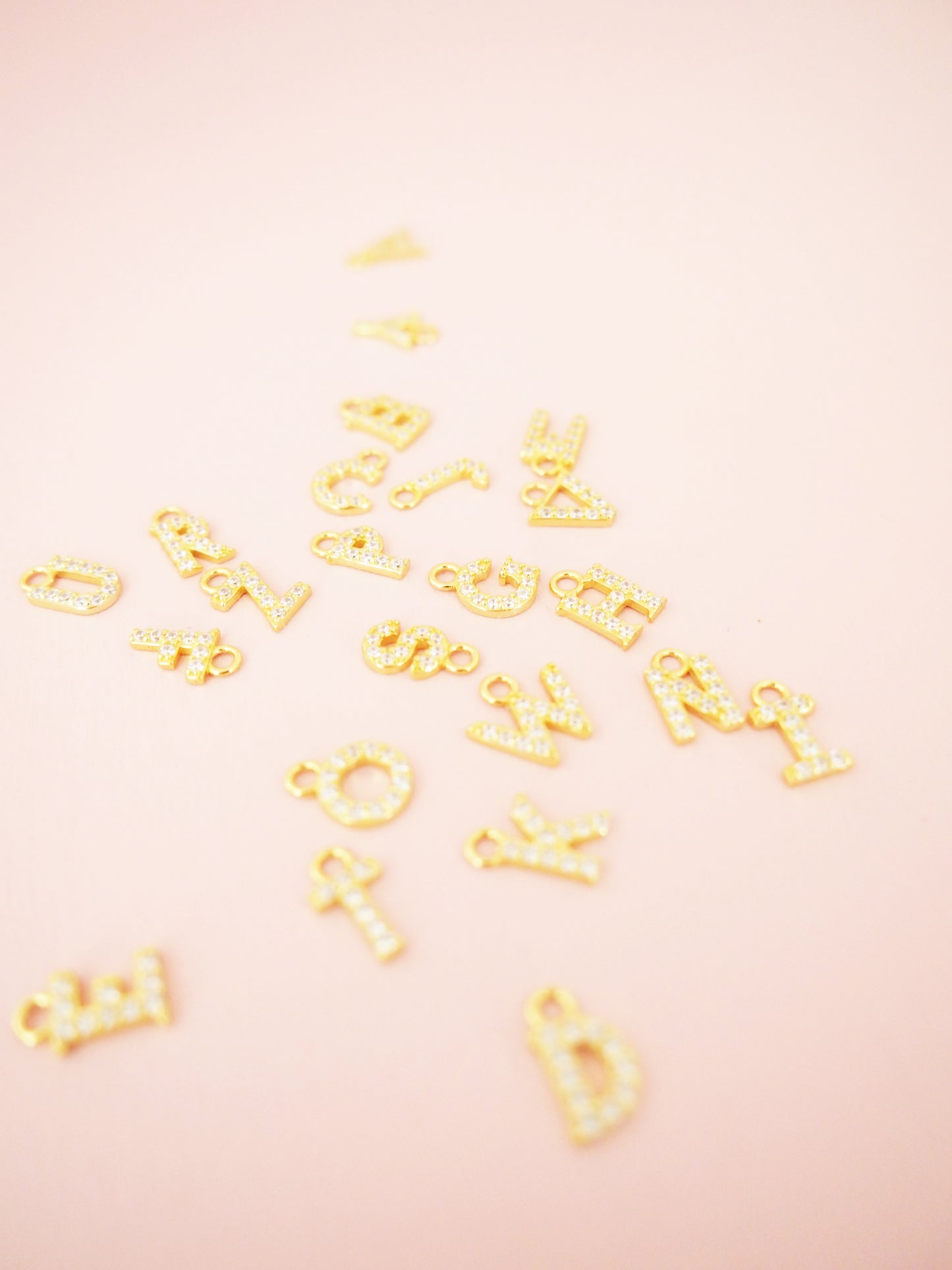 Buchstaben Anhänger 925 Sterlingsilber vergoldet mit Zirkonia