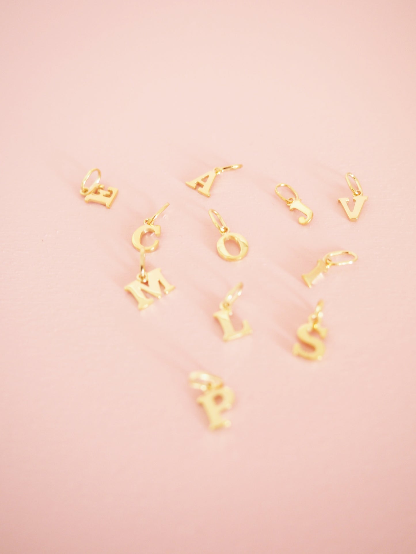 333 Gold Buchstabe mit Kette