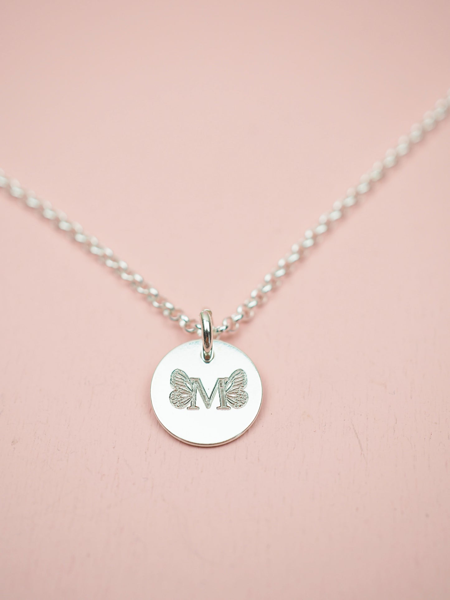 Kette mit Schmetterling Buchstabe 925 Sterlingsilber